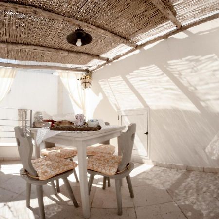 Appartement Dimora Baronia à Latiano Extérieur photo